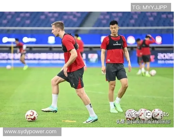 足球运动员的比赛状态调整与恢复策略 足球运动员的比赛状态调整与恢复策略