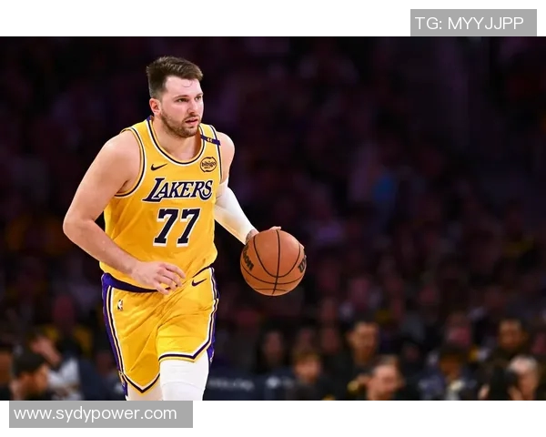 森林狼27分大胜！华子26+5戈贝尔高效，湖人旧将拉胯，威少7中2